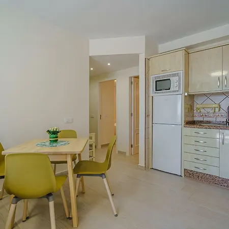Los Diamantes Apartment *